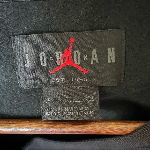 Men’s Air Jordan Basketball Holiday Fleece Crewneck Sweatshirt Size XL - Picture 6 of 12